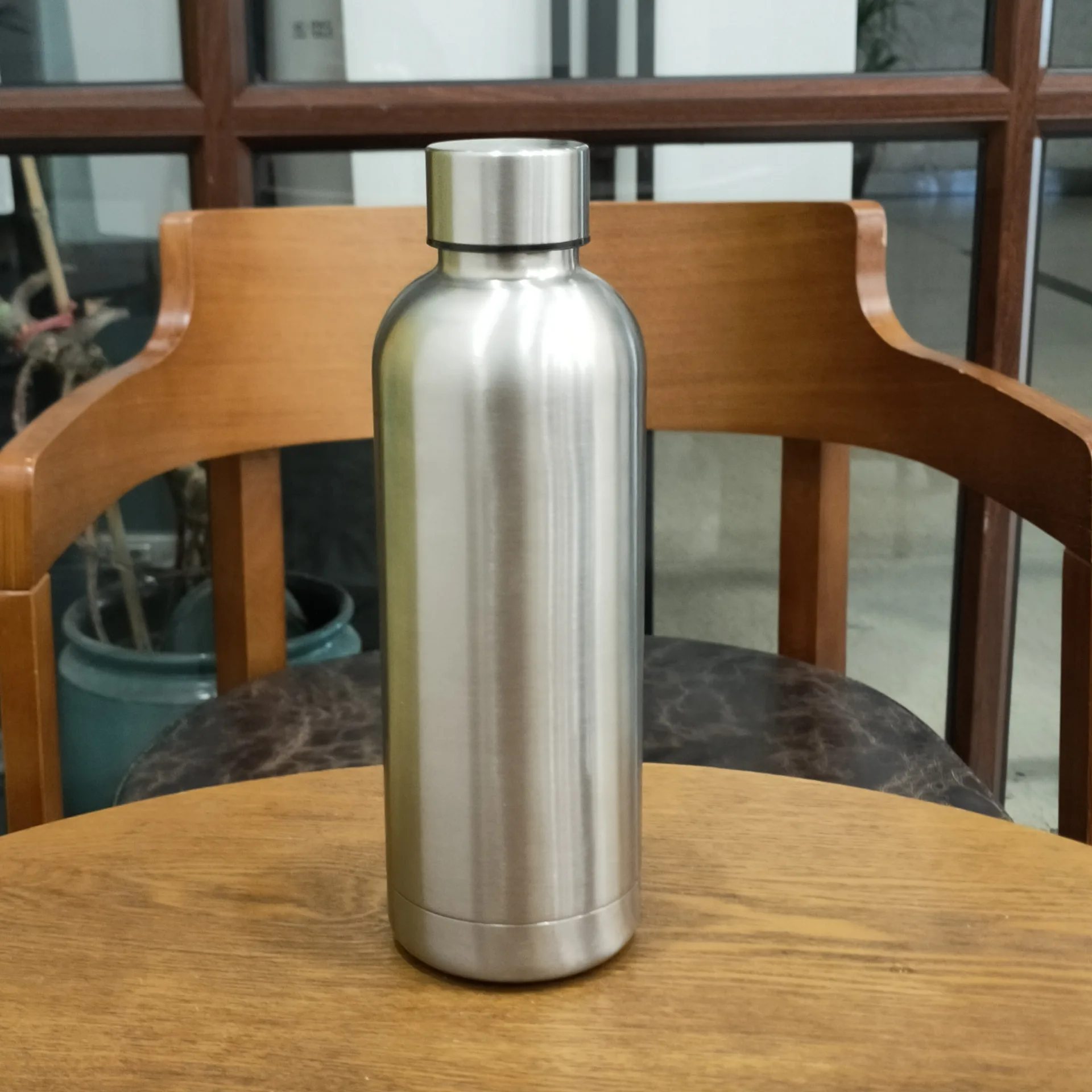 DT7504--750ml Double Wall 304 SS Rubber Paint Small Mouth Insulated Bottle