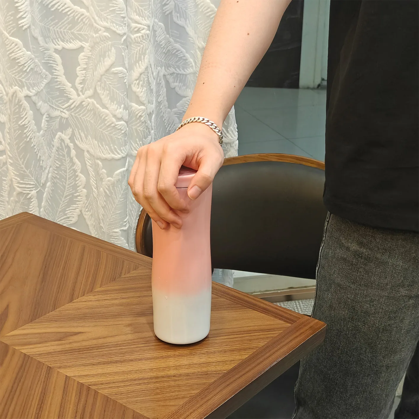 DT5040- Gradient water cup