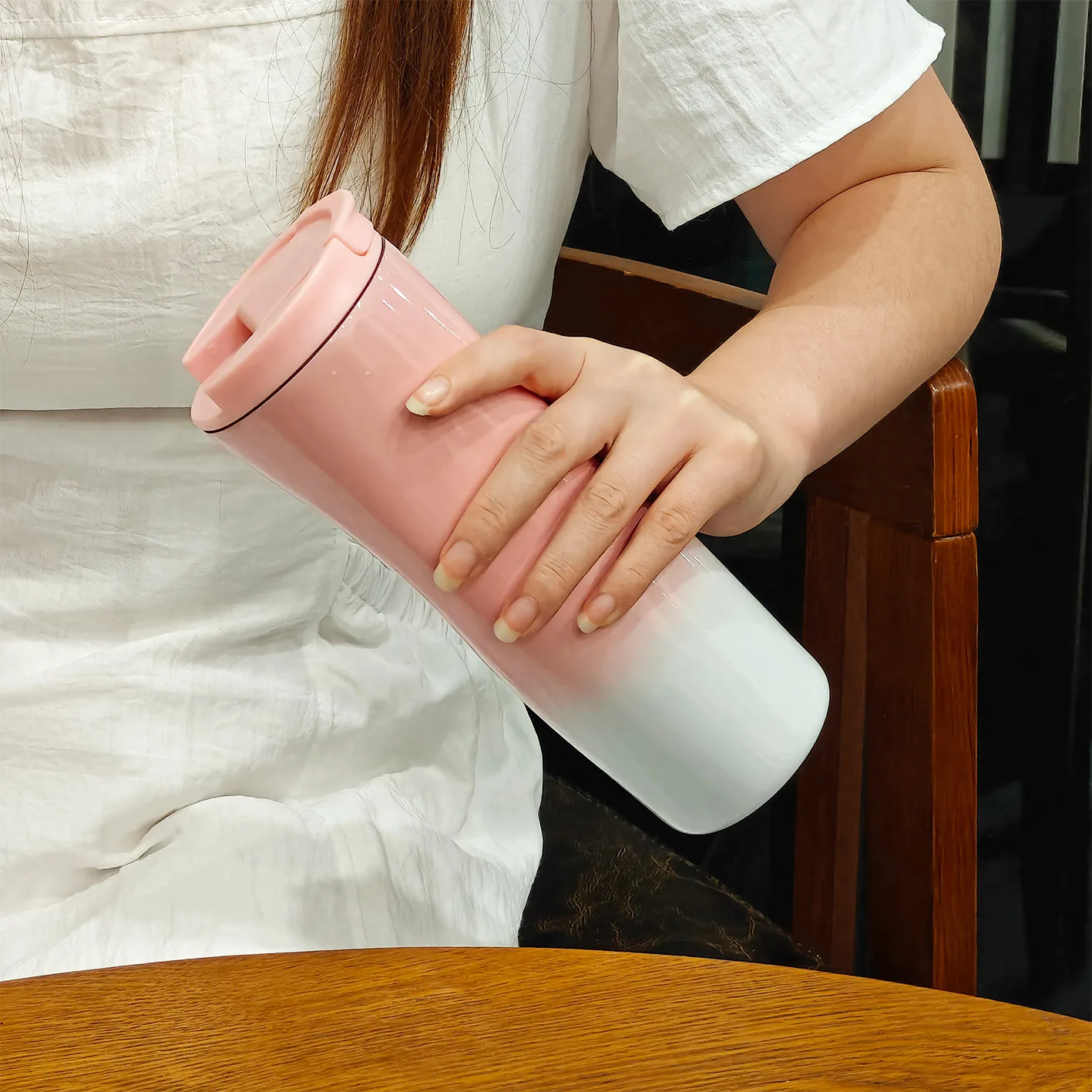 DT5040- Gradient water cup